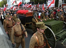 Zygmunta Szendzielarza pochowano 65 lat po śmierci.