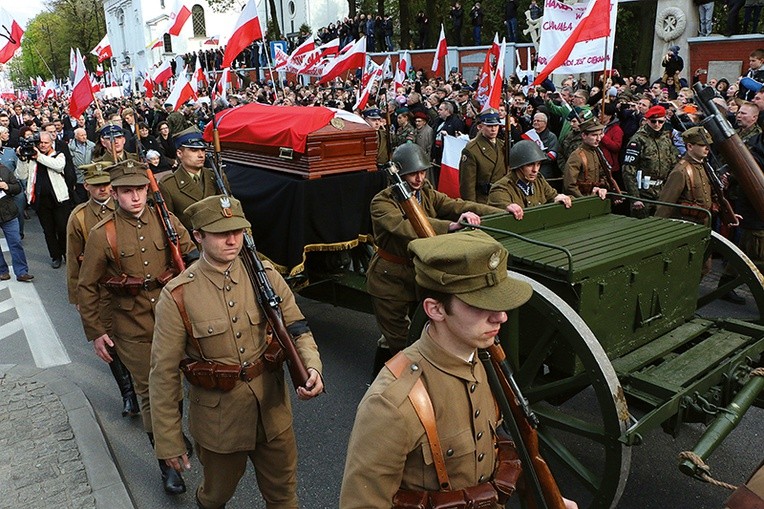 Zygmunta Szendzielarza pochowano 65 lat po śmierci.