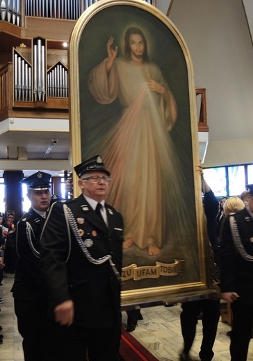 Znaki Bożego Miłosierdzia na Złotych Łanach