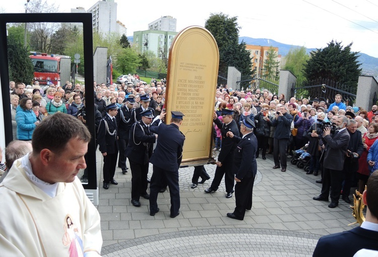 Znaki Bożego Miłosierdzia na Złotych Łanach