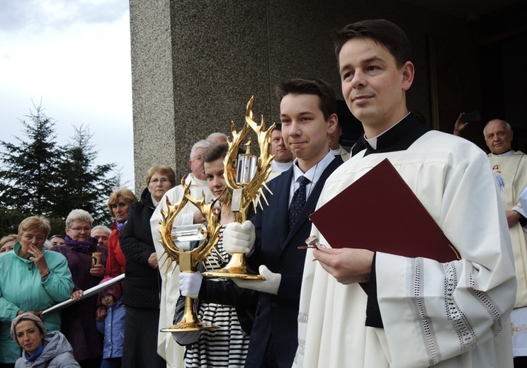 Znaki Bożego Miłosierdzia na Złotych Łanach