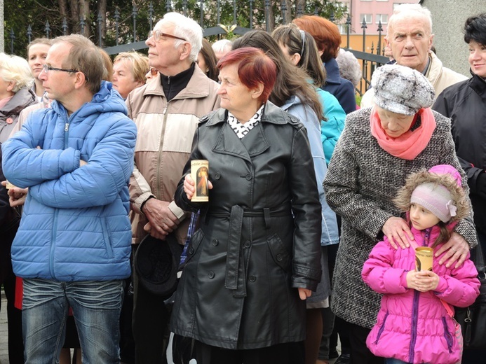 Znaki Bożego Miłosierdzia na Złotych Łanach