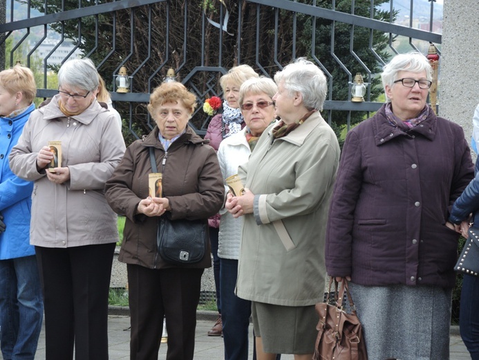 Znaki Bożego Miłosierdzia na Złotych Łanach