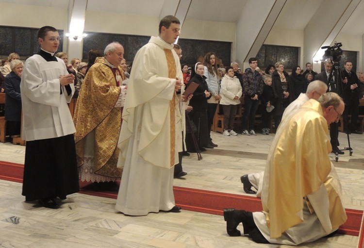 Msza św. księży rodaków i pracujących na Złotych Łanach