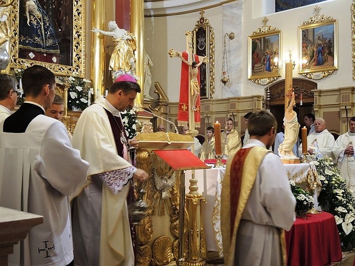 Znaki Bożego Miłosierdzia w Hałcnowie