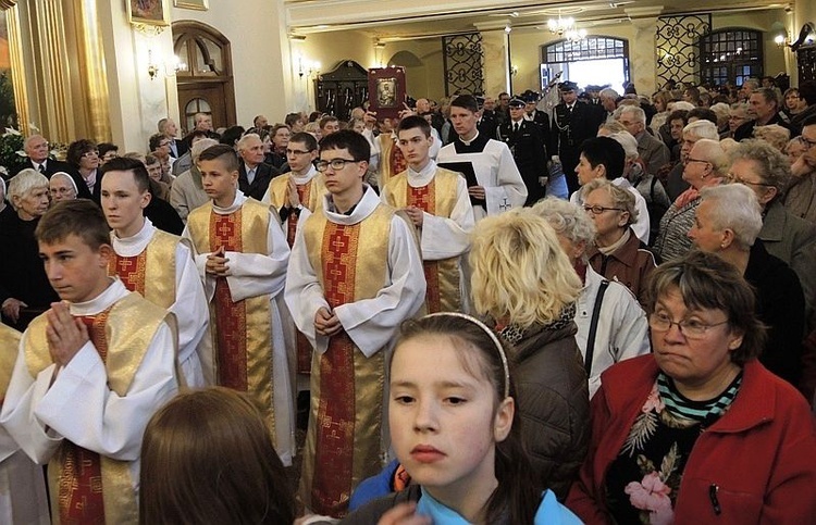 Znaki Bożego Miłosierdzia w Hałcnowie