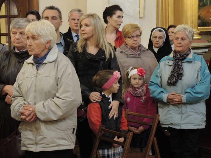 Znaki Bożego Miłosierdzia w Hałcnowie