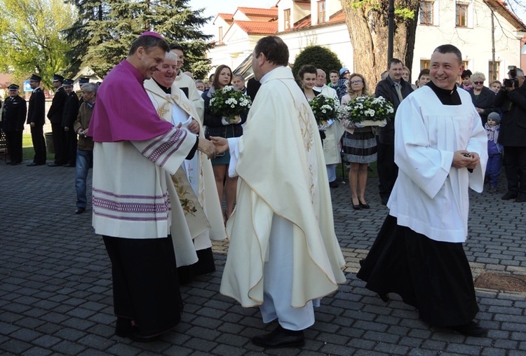 Znaki Bożego Miłosierdzia w Hałcnowie