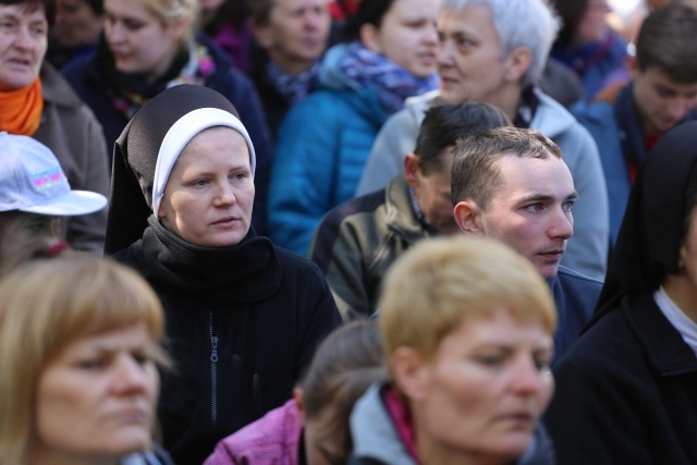 Msza św. dla pielgrzymów łagiewnickich - Hałcnów 2016