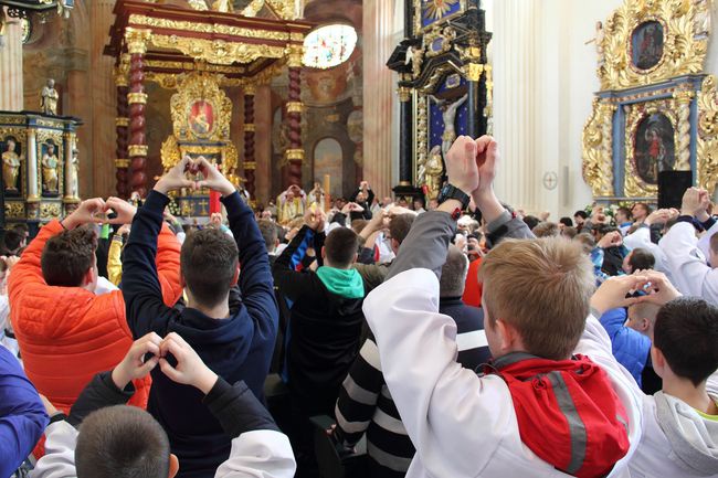 Diecezjalny Dzień Ministranta w Skrzatuszu. 