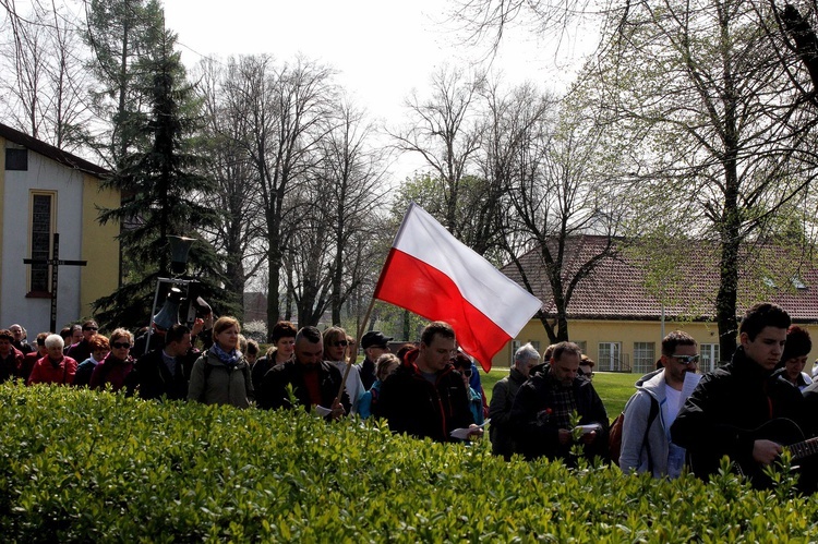 3. Pielgrzymka szensztacka z Żernik do Rokitnicy