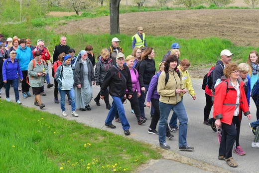 Sulistrowiczki - cz.2 - do sanktuarium