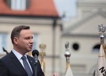 Prezydent: Biało-czerwona flaga jest nasza i wspólna