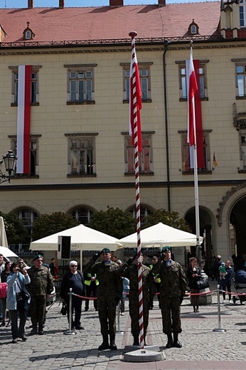 Dzień Flagi - oficjalne obchody