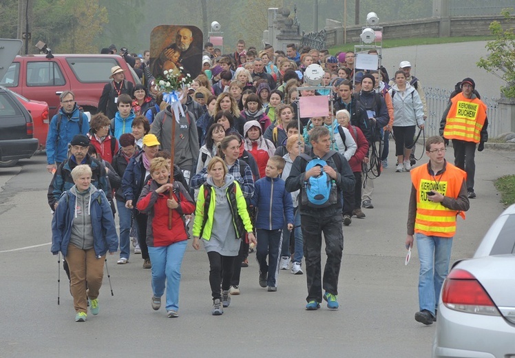 Na trasie 2. dnia - Łagiewniki 2016