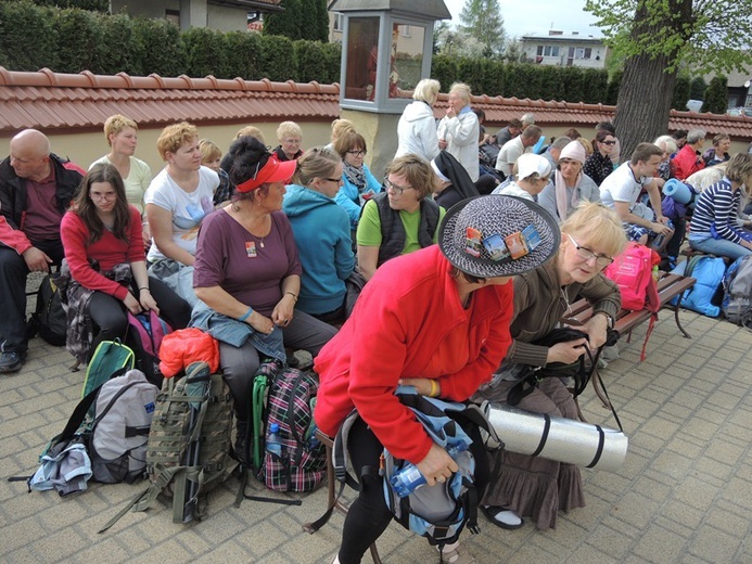 Z Przytkowic przez Polankę Hallera i Radziszów