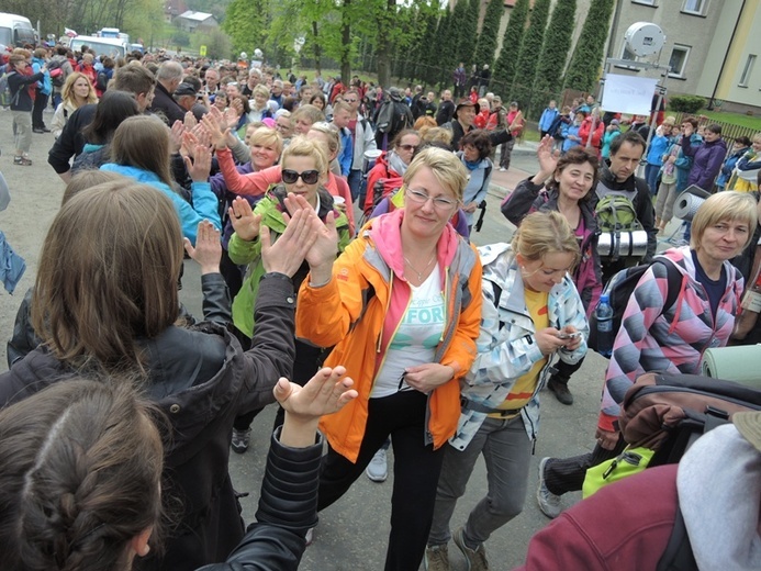 Z Przytkowic przez Polankę Hallera i Radziszów