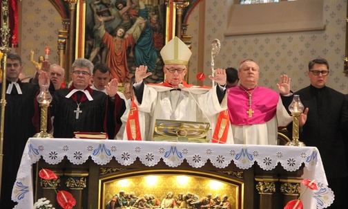 Razem podziękowali za potop chrztu