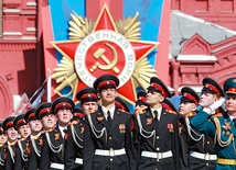 Defilada na Placu Czerwonym w Moskwie 9 maja 2014 r.