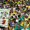 17 kwietnia. Demonstranci w Belo Horizonte domagają się ukarania za korupcję prezydent  Dilmy Rousseff.