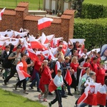 IV pielgrzymka z Hałcnowa dotarła do Łagiewnik - część pierwsza