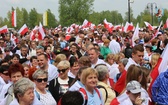 IV pielgrzymka z Hałcnowa dotarła do Łagiewnik - część pierwsza