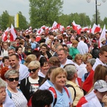 IV pielgrzymka z Hałcnowa dotarła do Łagiewnik - część pierwsza