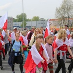 IV pielgrzymka z Hałcnowa dotarła do Łagiewnik - część pierwsza