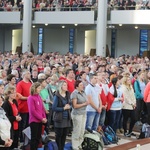 IV pielgrzymka z Hałcnowa dotarła do Łagiewnik - część druga