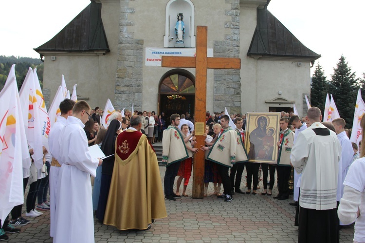 Symbole ŚDM w Kamienicy