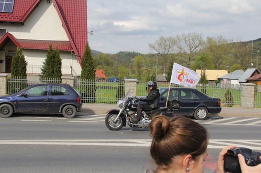 Symbole ŚDM w Kamienicy