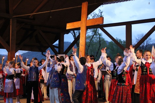 Symbole ŚDM w Krościenku
