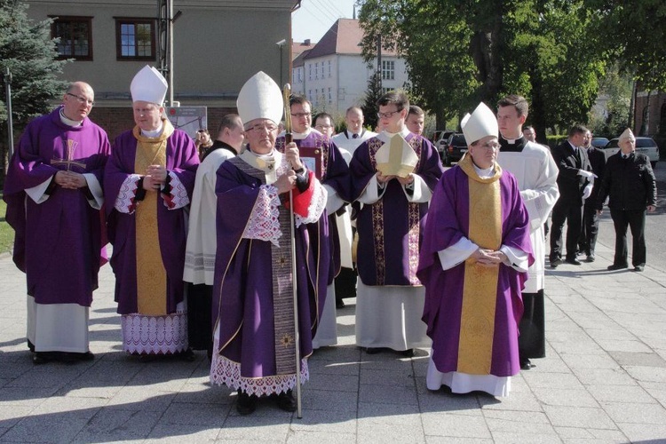 Msza żałobna w intencji śp. abp. Gocłowskiego