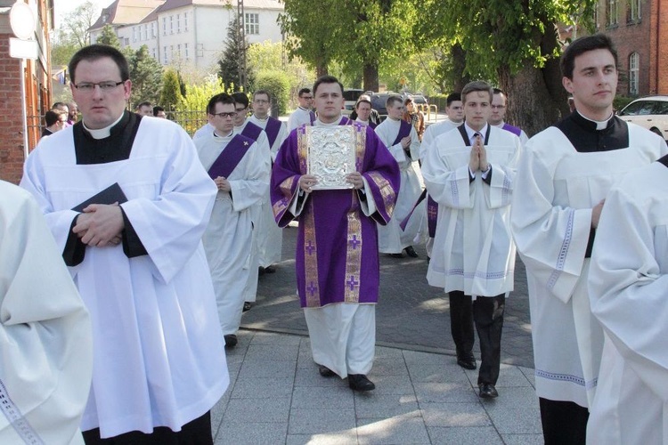 Msza żałobna w intencji śp. abp. Gocłowskiego