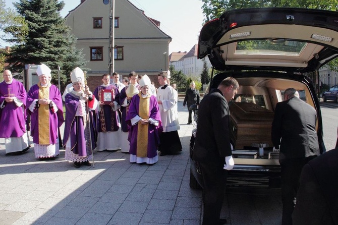 Msza żałobna w intencji śp. abp. Gocłowskiego