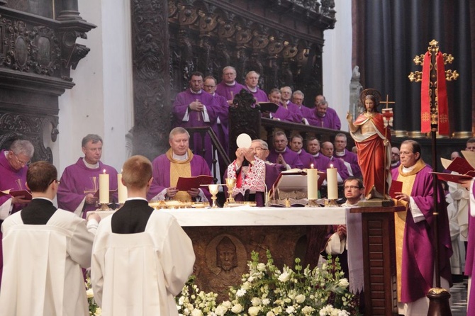 Msza żałobna w intencji śp. abp. Gocłowskiego