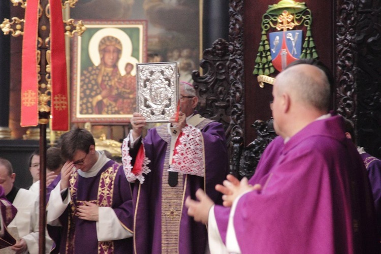 Msza żałobna w intencji śp. abp. Gocłowskiego