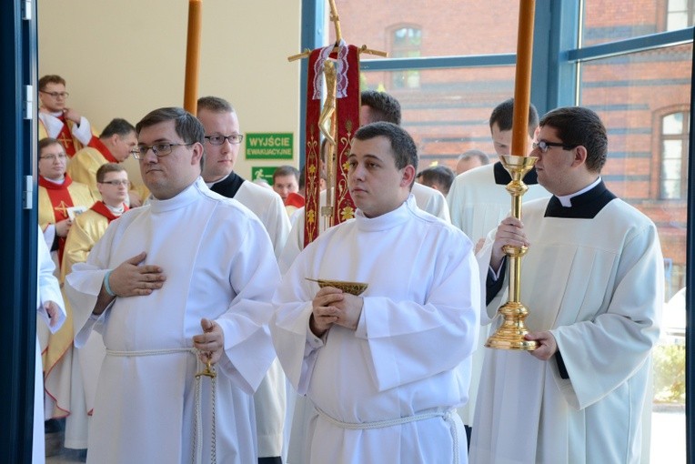 Święcenia diakonatu