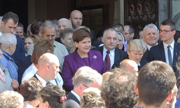 Rodzice, najbliżsi i przyjaciele nowych diakonów - wśród nich premier Beata Szydło