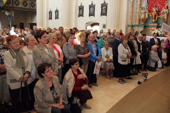 Diecezjalna Pielgrzymka Żywego Różańca Do Skrzatusza