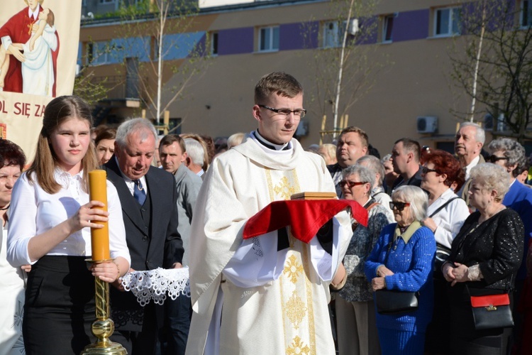 Nowy kościół już Bogu poświęcony