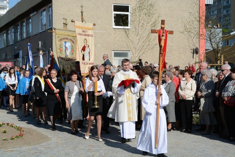 Nowy kościół już Bogu poświęcony