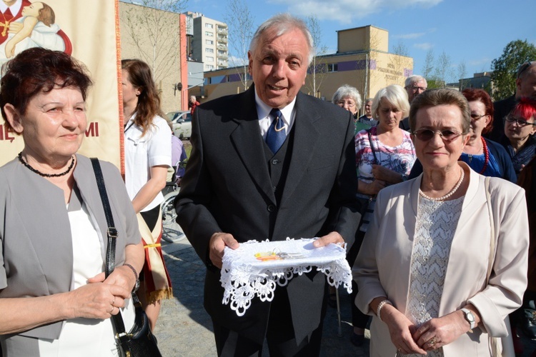 Nowy kościół już Bogu poświęcony