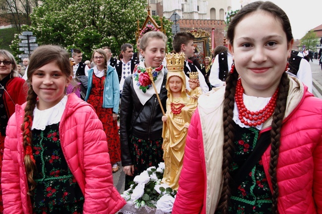 Procesja z Wawelu na Skałkę 2016