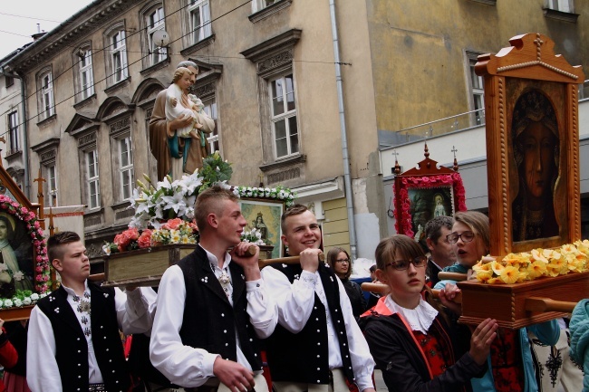 Procesja z Wawelu na Skałkę 2016