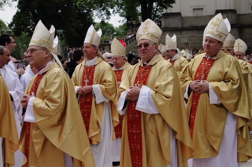 Procesja z Wawelu na Skałkę 2016