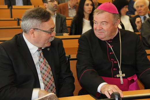 Abp Mieczysław Mokrzycki na KUL
