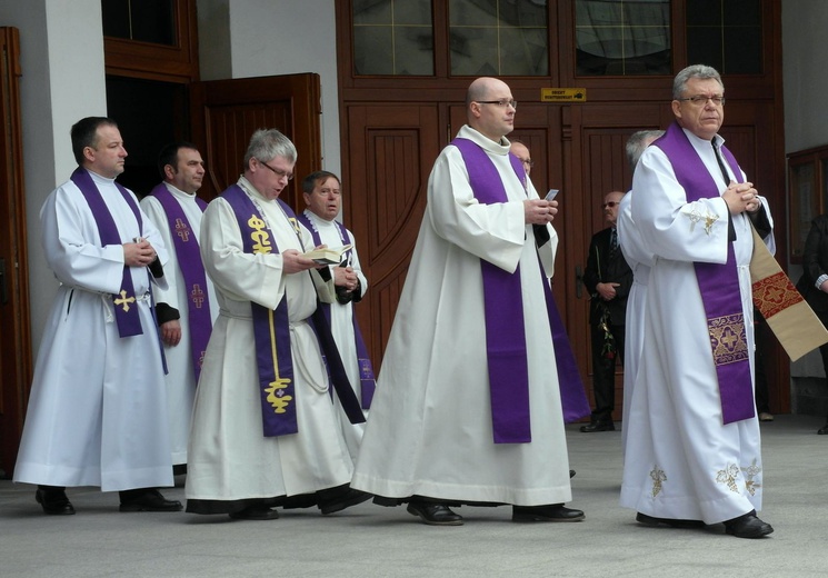 Pogrzeb śp. ks. Leonarda Stroki cz. 2