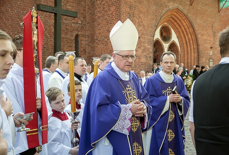 Pożegnanie śp. ks. Mielcarzewicza