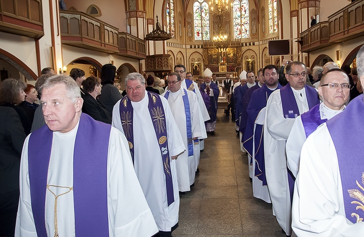 Pożegnanie śp. ks. Mielcarzewicza